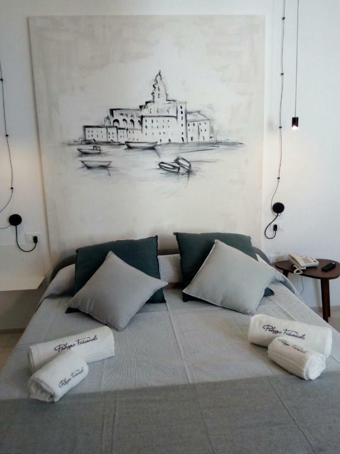 Palazzo Fiscaiolo Hotel Monopoli Exterior foto